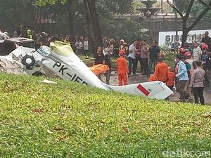 Korban Pesawat Jatuh di BSD Tangsel Dibawa ke RS Polri