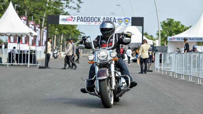 HOGERS Indonesia menggelar lomba balapan dan ketangkasan motor Harley terbesar di Indonesia. Ini foto-fotonya.