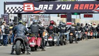Potret Balapan Drag Moge Harley Davidson Terbesar di Indonesia