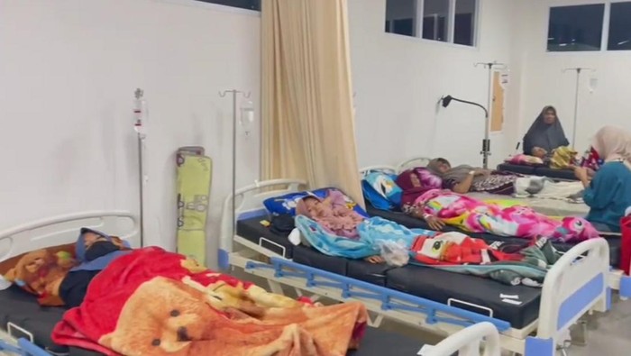 Warga Ketanggungan, Brebes, diduga keracunan usai menyantap nasi kotak di pengajian, Minggu (19/5/2024).
