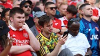 Apes! Lewati Kerumunan Suporter Chelsea, Fans Arsenal Ini Diolok-olok