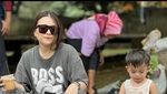 Gaya Cantik Natalie Holscher Saat Ngopi hingga Ngemil Kue