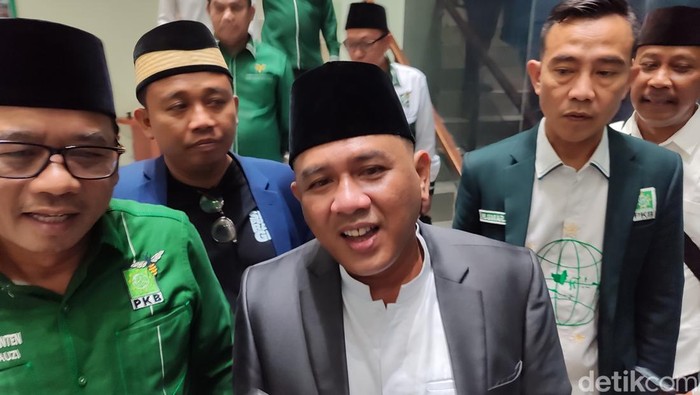 Gus Syauqi maju Pilgub Banten (Bahtiar Rifai/detikcom)