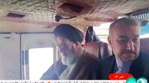 Helikopter Rombongan Presiden Iran Terjatuh