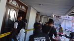 Polisi Bongkar Home Industry Ekstasi dan Pil Koplo di Surabaya