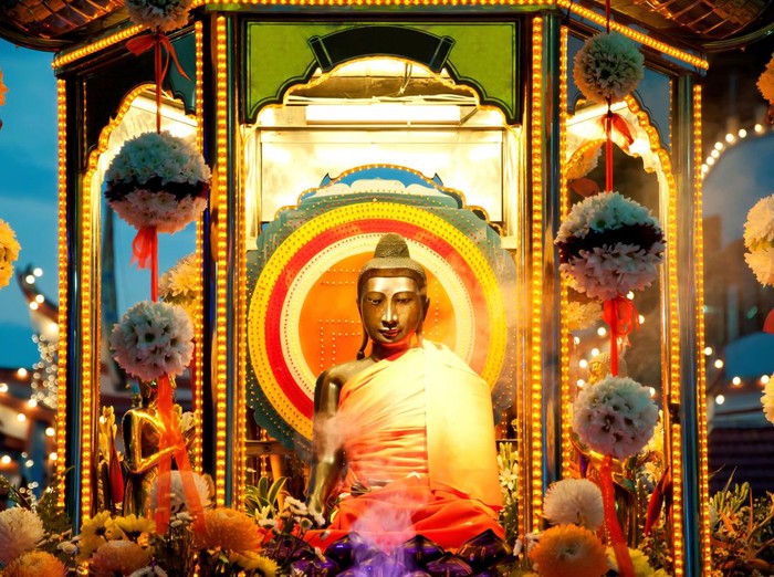 Wesak Day marks three major events in Buddha’s life, namely his birth, his enlightenment and his achievement of Nirvana. The Wesak Day parade usually makes its way with beautiful Buddha’s chariot decorated with flowers and many parade floats through the central of the cities. There are thousand of devotees participated in the procession and some walk along with the chariots, chant mantras, and other attendees watch the procession from the roadside, receiving blessings from the passing floats.
