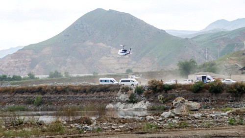 A helicopter carrying Irans President Ebrahim Raisi takes off, near the Iran-Azerbaijan border, May 19, 2024. The helicopter with Raisi on board later crashed. Ali Hamed Haghdoust/IRNA/WANA (West Asia News Agency) via REUTERS ATTENTION EDITORS - THIS IMAGE HAS BEEN SUPPLIED BY A THIRD PARTY.