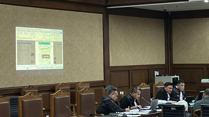 Pengakuan Mengejutkan: SYL Pernah Meminta Mic Seharga Puluhan Juta dengan Alasan Unik