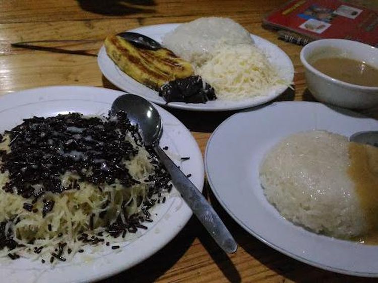 Lembut Gurih! 20 Ketan Susu Mulai Rp 5.000 Ada di Sini!