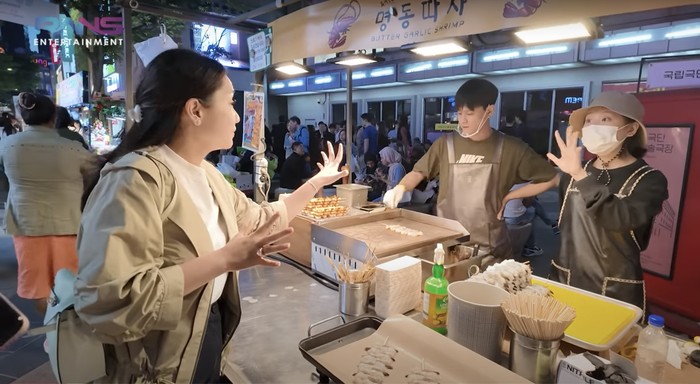 Mashiso! Nagita Slavina Jajan Udang hingga Jagung Bakar di Korea Mashiso! Nagita Slavina Jajan Udang hingga Jagung Bakar di Korea