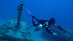 Melihat Museum Militer di Bawah Laut Yordania