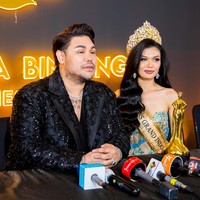 Nova Liana, gadis kelahiran Kabupaten Empat Lawang, Sumatra Selatan, telah menjuarai Miss Mega Bintang Indonesia 2024, kontes kecantikan yang diusung oleh Ivan Gunawan. Berasal dari Desa Penatian, Kecamatan Pasemah Air Keruh, Nova telah menunjukkan kegigihan dan bakatnya yang luar biasa sejak usia muda. Foto: dok. Miss Mega Bintang Indonesia 2024