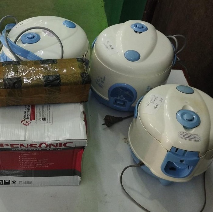 Petugas Temukan 3 Magic Com di Koper Calon Jemaah Haji Embarkasi Surabaya