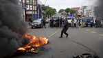 Polisi di Argentina Bakar Ban Saat Demo Tuntut Naik Gaji