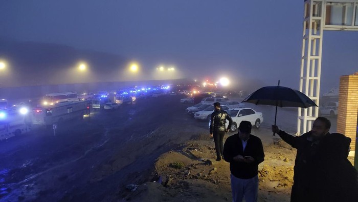 In this photo provided by Moj News Agency, rescue teams vehicles are seen near the site of the incident of the helicopter carrying Iranian President Ebrahim Raisi in Varzaghan in northwestern Iran, Sunday, May 19, 2024. A helicopter carrying President Raisi, the countrys foreign minister and other officials apparently crashed in the mountainous northwest reaches of Iran on Sunday, sparking a massive rescue operation in a fog-shrouded forest as the public was urged to pray. (Azin Haghighi/Moj News Agency via AP)