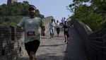 Potret Keseruan Lari Marathon di Tembok Besar China
