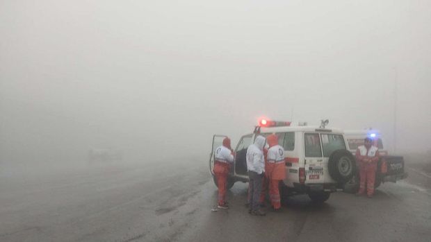 Rescue vehicles are seen following a crash of a helicopter carrying Iran's President Ebrahim Raisi, in Varzaqan , East Azerbaijan Province, Iran, May 19, 2024. Azin Haghighi/Moj News Agency/WANA (West Asia News Agency) via REUTERS ATTENTION EDITORS - THIS IMAGE HAS BEEN SUPPLIED BY A THIRD PARTY.   BEST QUALITY AVAILABLE