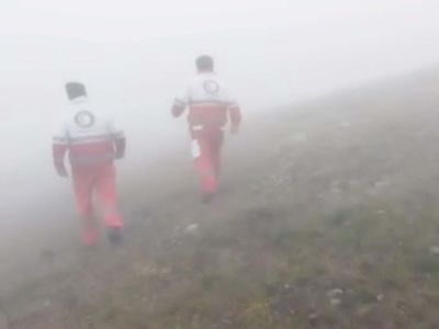 Potret Pencarian Jatuhnya Helikopter Presiden Iran di Daerah Berkabut