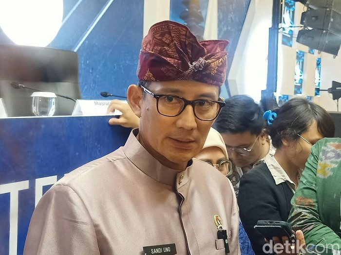 Menparekraf Sandiaga Salahuddin Uno ketika ditemui di kegiatan World Water Forum (WWF) ke-10 di Badung, Bali pada Senin (20/5/2024)