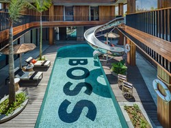 Foto: Vila Mewah Hugo Boss di Bali, Dikunjungi Luna Maya dan Maxime Bouttier