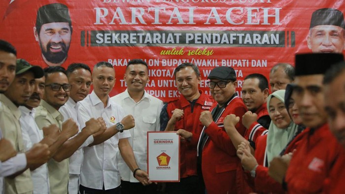 Wakil Ketua DPR Aceh Safaruddin mendaftar sebagai bakal calon bupati Aceh Barat Daya (Abdya) ke DPP Partai Aceh. (Foto: Istimewa).