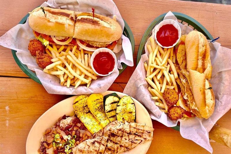 Wow! Resto Fast Food Ini Pakai Bantuan Teknologi Robot