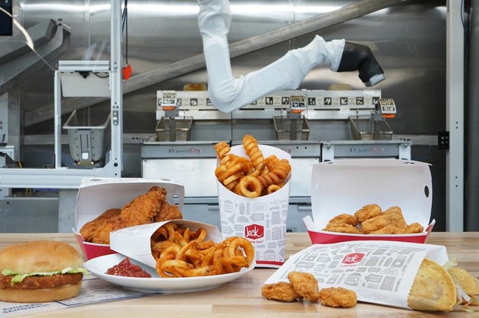 Wow! Resto Fast Food Ini Pakai Bantuan Teknologi Robot