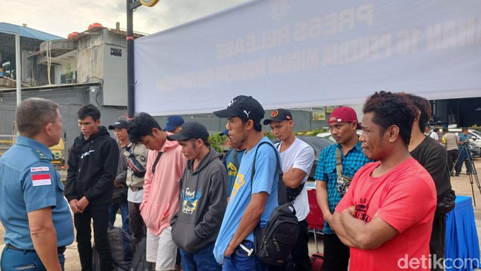 16 PMI Ilegal dibuang di Perairan Batam, Kepri. (Alamudin Hamapu/detikSumut)