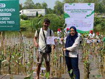 Aksi Peduli Bumi Lewat Penanaman 2.000 Bibit Mangrove