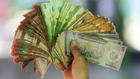 Jasa penukaran uang tersebut diantaranya instansi bank untuk melayani jamaah calon haji yang membutuhkan uang Riyal yang akan digunakan untuk kebutuhan transaksi keuangan di Tanah Suci.