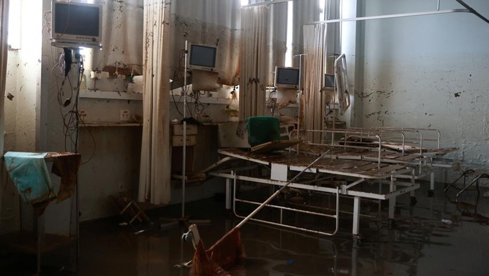 An emergency room at Canoas emergency hospital is seen after being submerged and destroyed during the floods in Canoas, Rio Grande do Sul, Brazil, May 20, 2024. REUTERS/Diego Vara