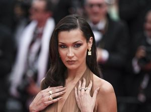 Bella Hadid Mewek Rumahnya Hangus Terbakar Bencana LA: Kamar Masa Kecilku!