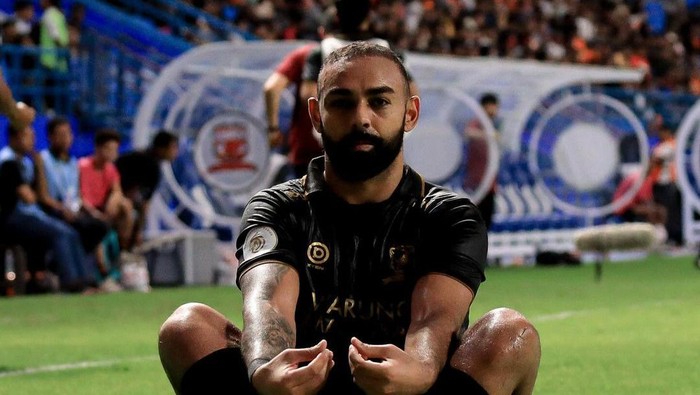 Dalberto Belo selebrasi Naruto
