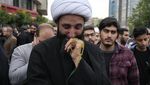 Duka Warga Iran Tangisi Meninggalnya Presiden Ebrahim Raisi