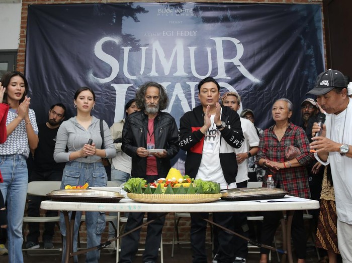 film sumur jiwo 1977