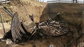 Salah satu penemuan arkeologi terbesar, Kapal Oseberg Viking di Tønsberg, Norwegia, sekitar tahun 834 Sebelum Masehi. Foto: Boredpanda