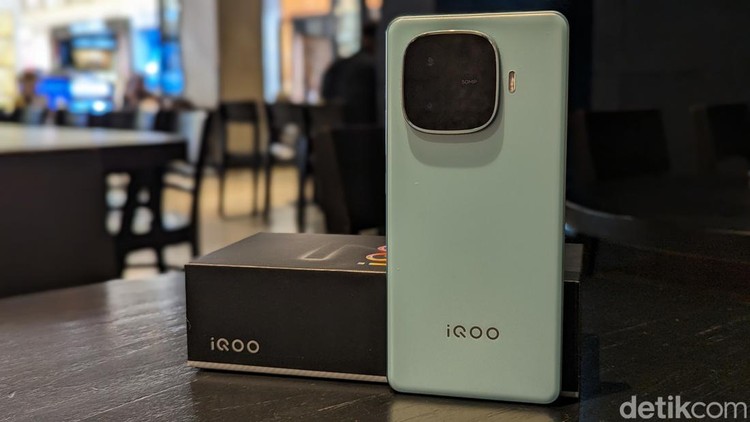 iQOO Z9