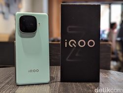 Unboxing iQOO Z9, HP Kencang Harga Rp 4 Jutaan