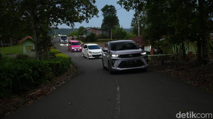 Jelajah Sumatera Barat bersama Daihatsu All New Xenia.