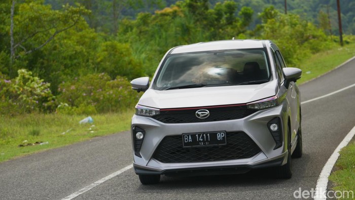 Jelajah Sumatera Barat bersama Daihatsu All New Xenia.