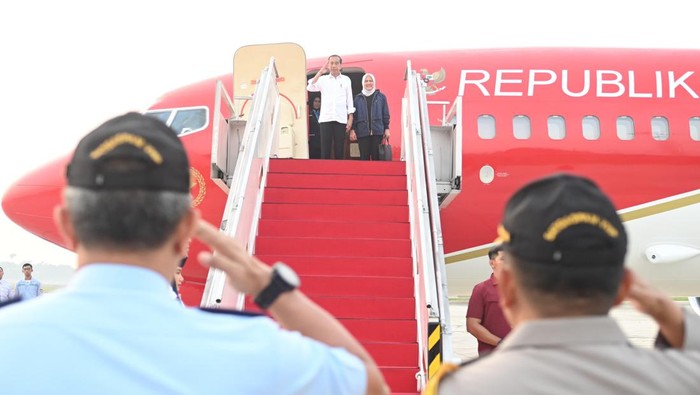 Jokowi dan Iriana bertolak ke Sumbar
