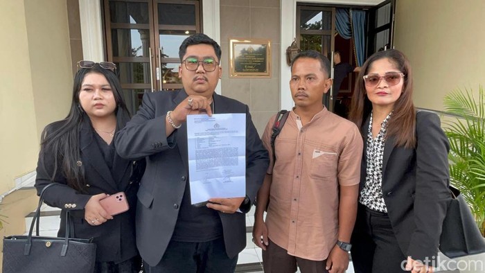 Keluarga santri  tewas dianiaya senior di Tebo melaporkan pihak ponpes ke polisi.