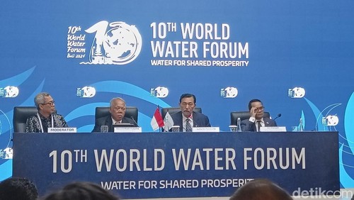 Konferensi pers World Water Forum (WWF) di The Nusa Dua, Badung, Bali, Selasa (21/5/2024). (Ni Made Lastri Karsiani Putri/detikBali)