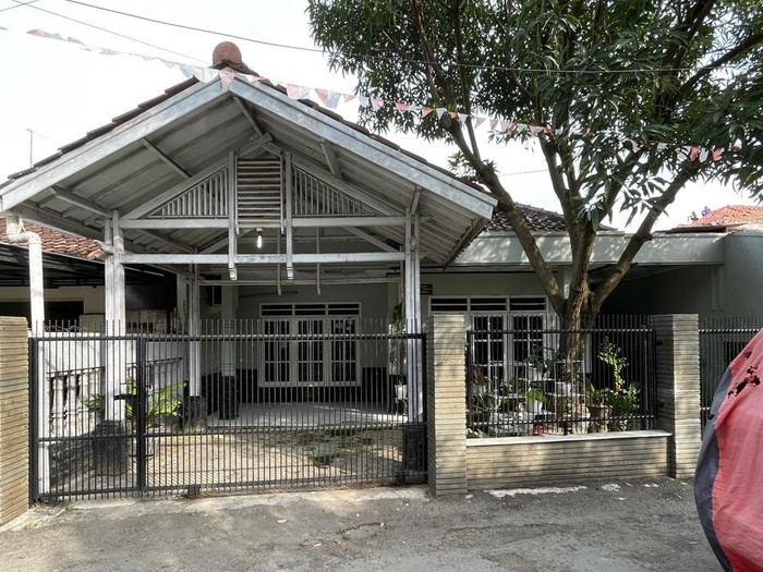 KPK lelang rumah dan vila milik mantan anggota DPRD Jabar Abdul Rozaq Muslim (dok.KPK)