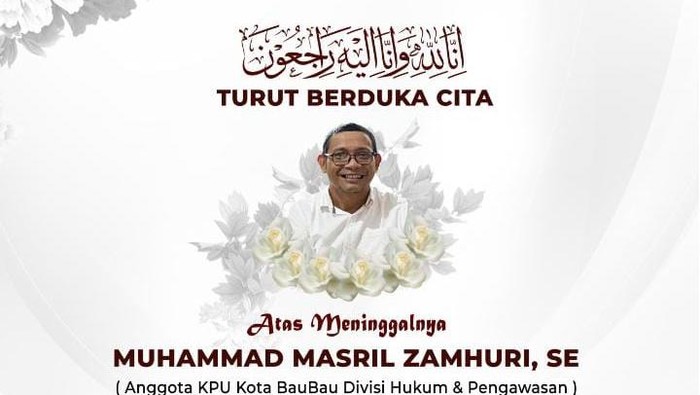 Komisioner KPU Baubau, Sulawesi Tenggara (Sultra) Muhammad Masril Zamhuri meninggal dunia usai motornya menabrak tong sampah dan tiang di jalan.