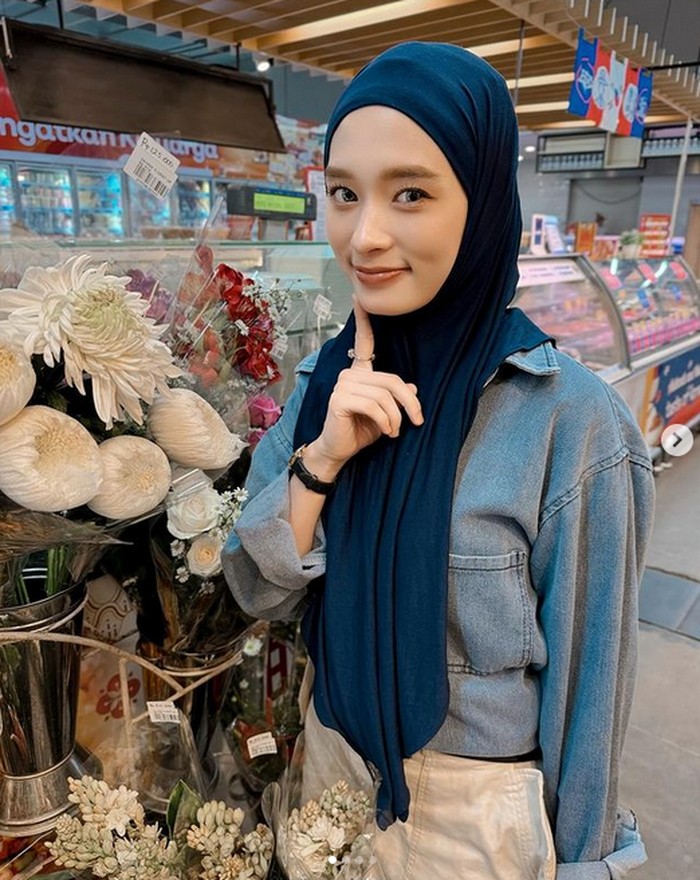 Kulineran Inara Rusli yang Doyan Banget Makanan Korea Kulineran Inara Rusli yang Doyan Banget Makanan Korea