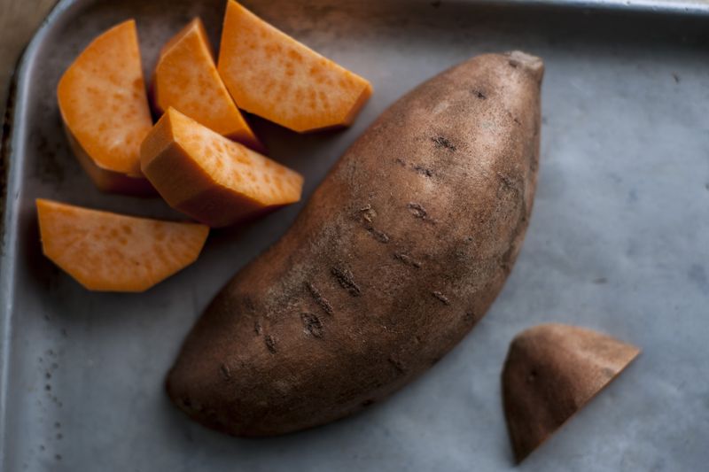 Ladies! Agar Vagina Tak Bau dan Kesat, Rutinlah Konsumsi 6 Makanan Enak Ini