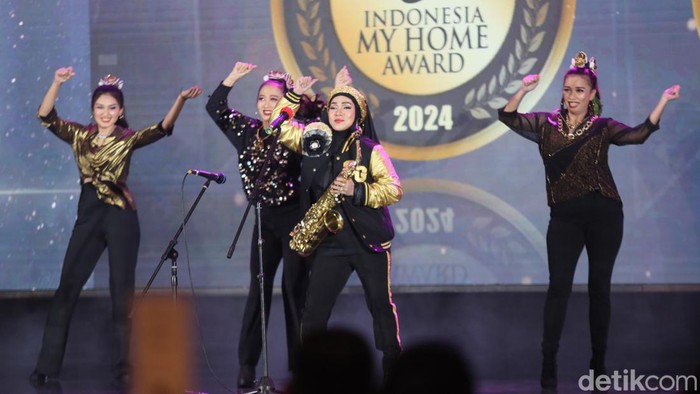 Mega Insurance Raih Penghargaan Property and Bank Award 2024 Diang Edelina Compliance Director Mega Insurance saat menghadiri penghargaan Property & Bank Award 2024 di Jakarta, Senin (20/5/2024).