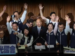 Presiden Baru Dilantik, Parlemen Taiwan Ribut Lagi Saat Rapat