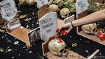 Ribuan Instalasi Kuburan dan Tengkorak Mejeng di Peringatan 26 Tahun Reformasi